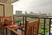 Private Balcony - Deluxe Suite | Pattaya Loft hotel
